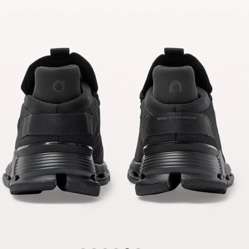 On Running Woman’s Black Athletic Shoes - Picture 3 of 5
